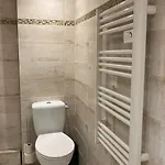 Apartman La Pomerolaise, Renove Dans Maison Typique Vigneronne