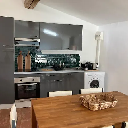 La Pomerolaise, Renove Dans Maison Typique Vigneronne Apartman