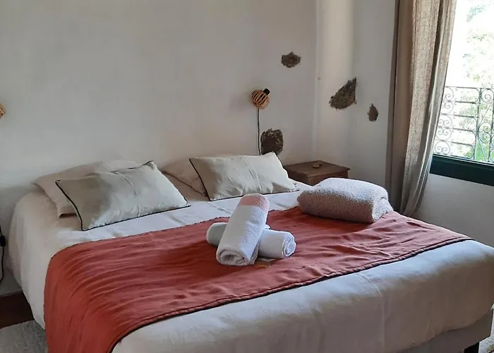 La Pomerolaise, Renove Dans Maison Typique Vigneronne