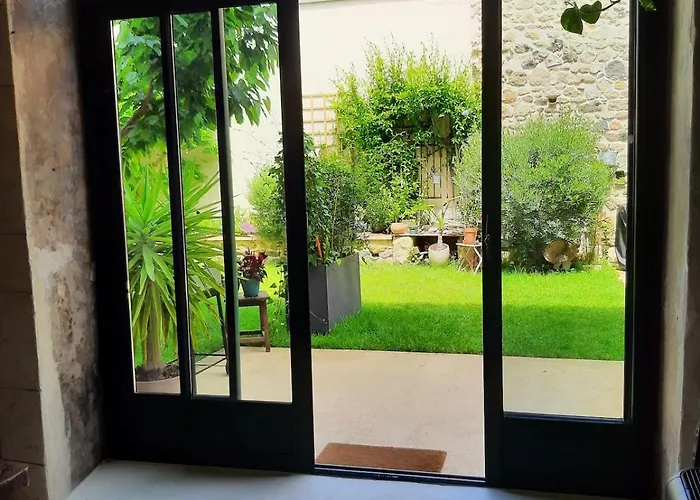 La Pomerolaise, Renove Dans Maison Typique Vigneronne